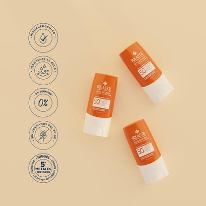 Rilastil - Sun System Stick SPF 50+, Protección Solar Alta UVB UVA Zonas Sensibles, con PRO-DNA Complex, Transparente Resistente Agua - 8,5 g