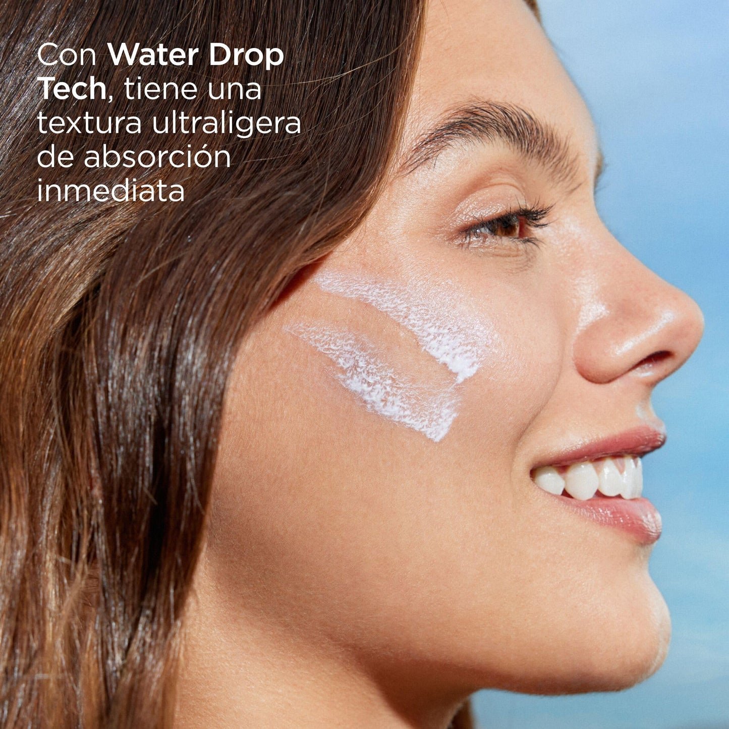 ISDIN Fotoprotector Fusion Water MAGIC SPF 50, Protector Solar Facial De Uso Diario Ultraligero Y Absorción Inmediata, Crema Solar Que Protege Frente Al Daño Solar Con Tecnología Full Spectrum -50 ml